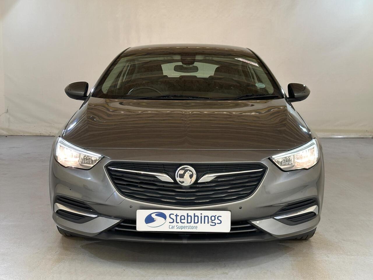 Vauxhall Insignia FM19DVL