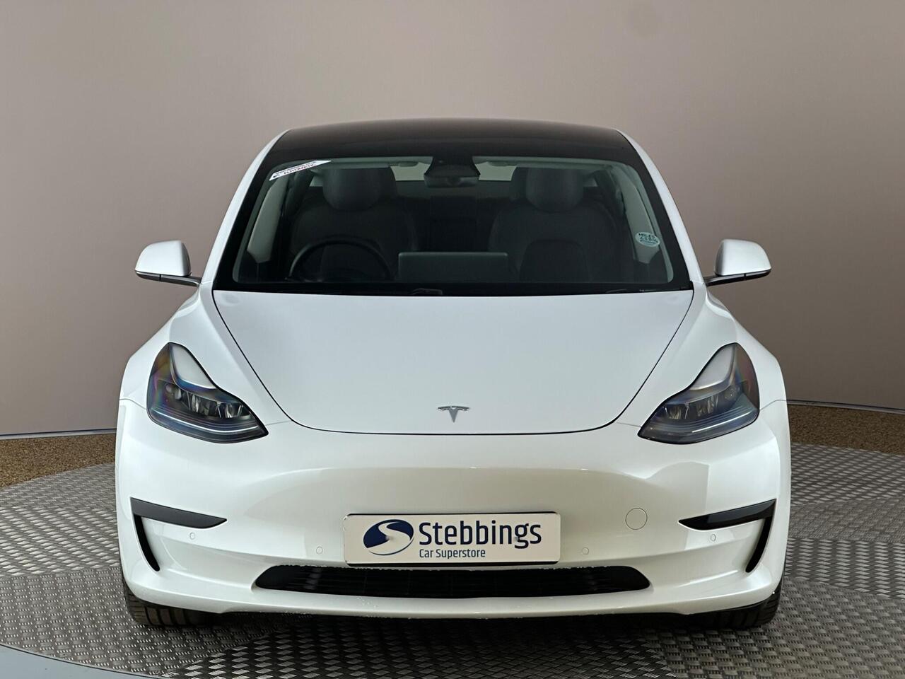 Tesla Model 3 AF72VFH