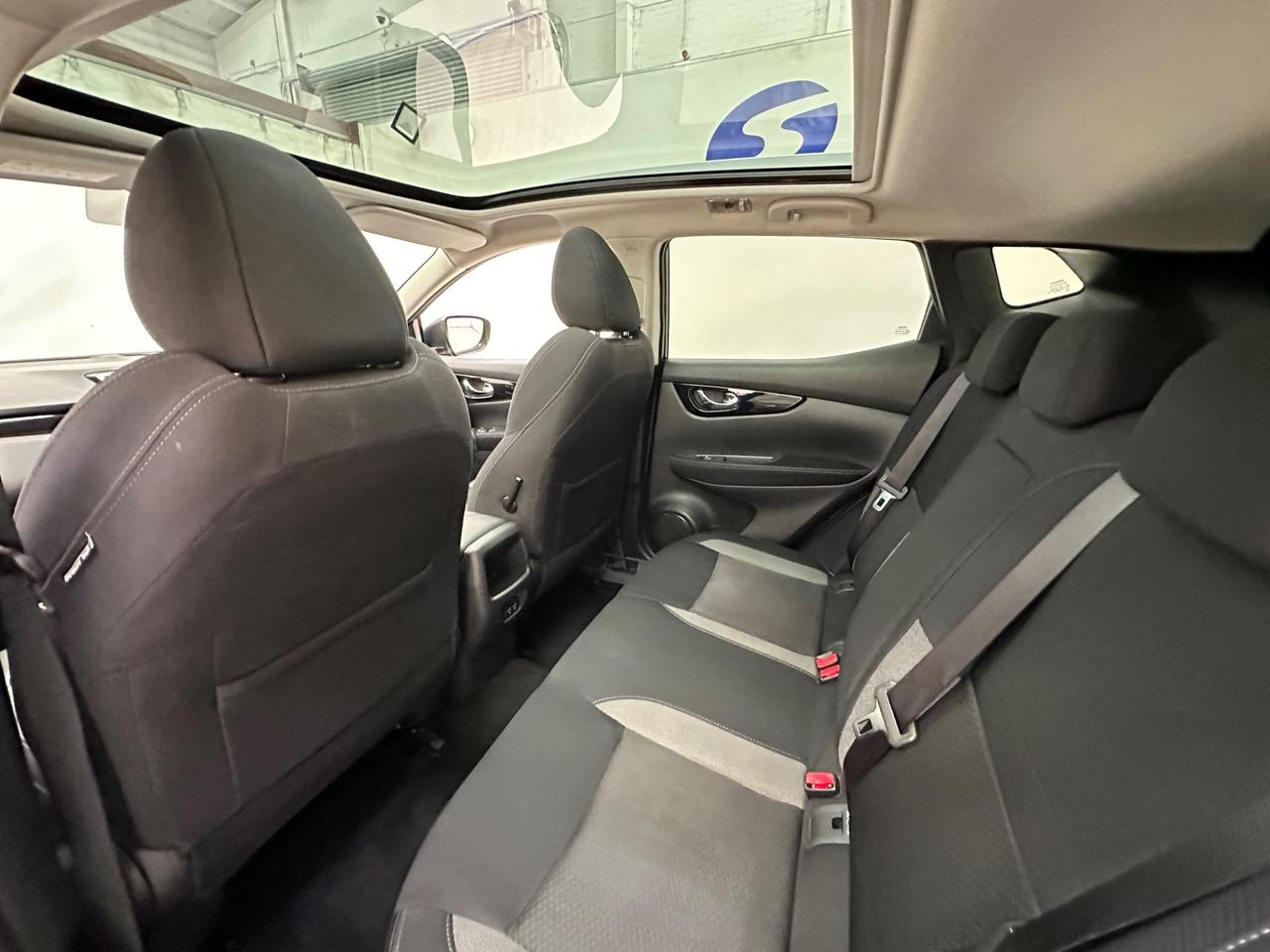 Nissan Qashqai YB21ZHJ