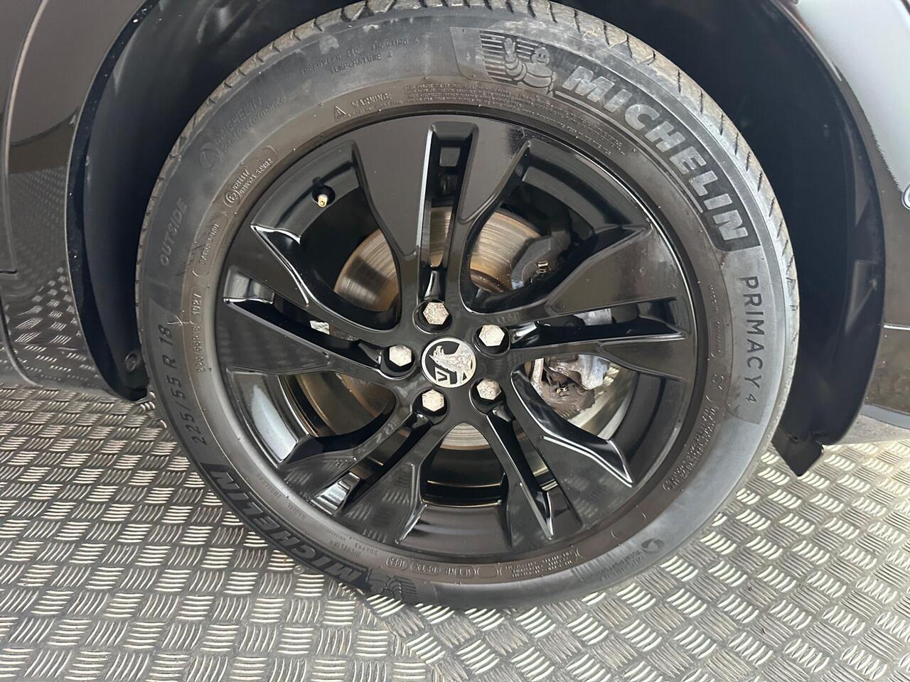 Vauxhall Grandland SH23FBJ