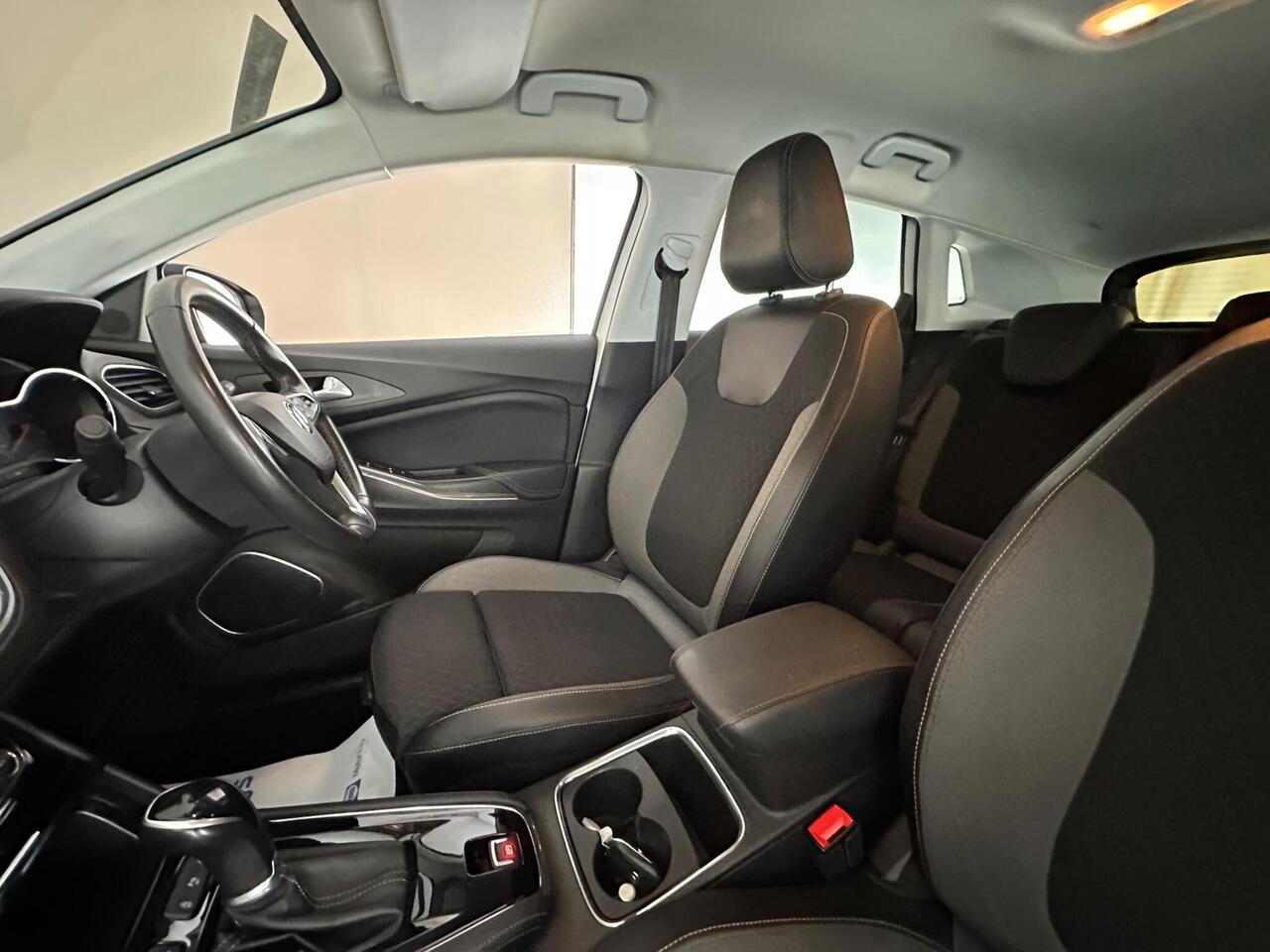 Vauxhall Grandland X KE21MXZ