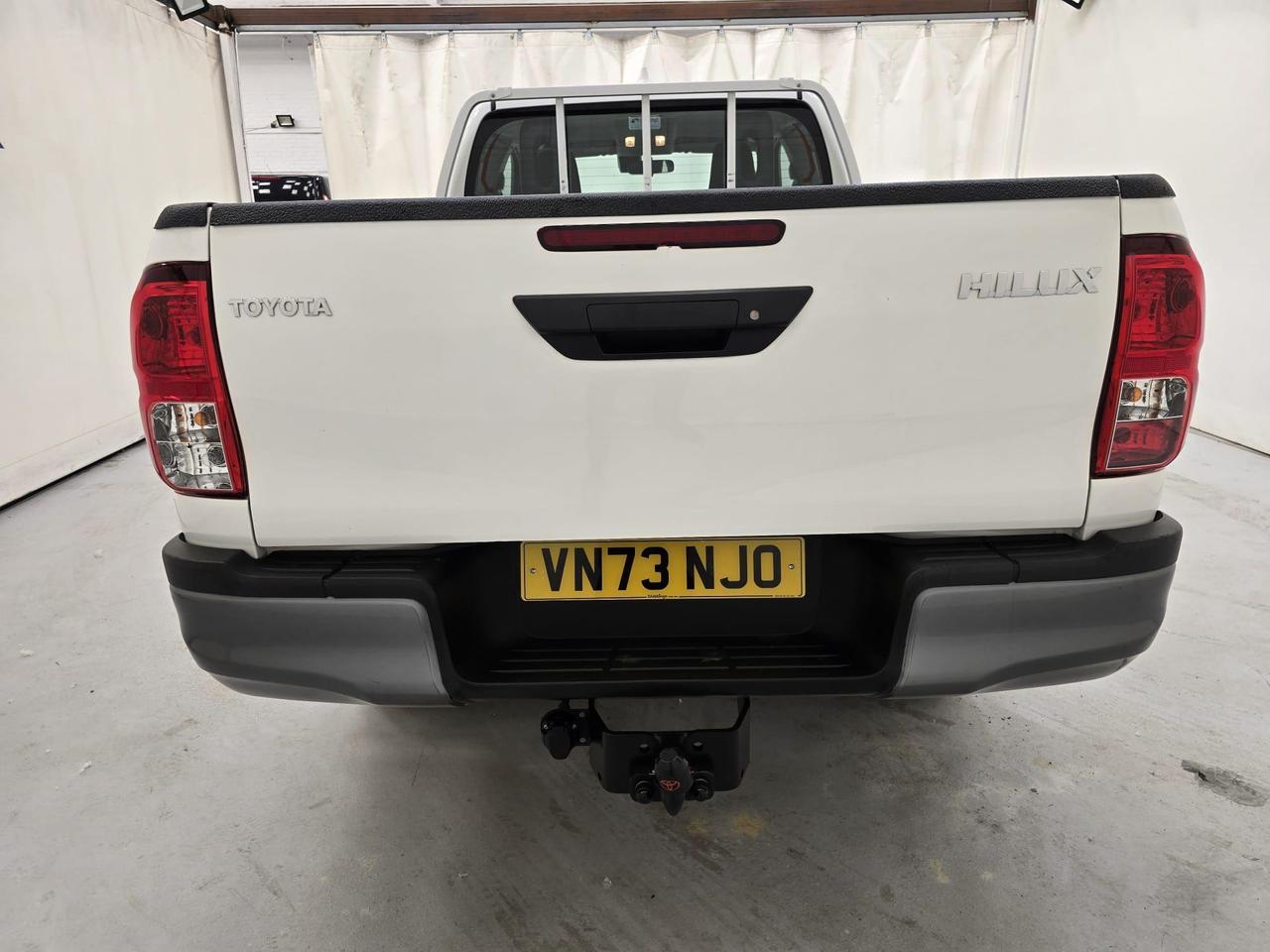 Toyota Hilux VN73NJO