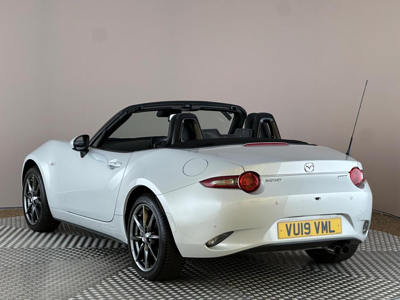 Mazda MX-5 VU19VML
