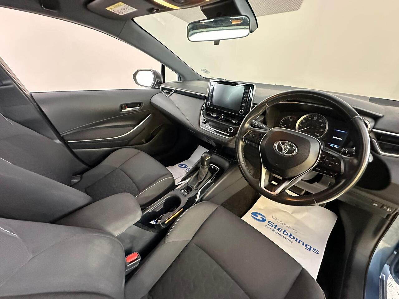 Toyota Corolla FA19SGZ