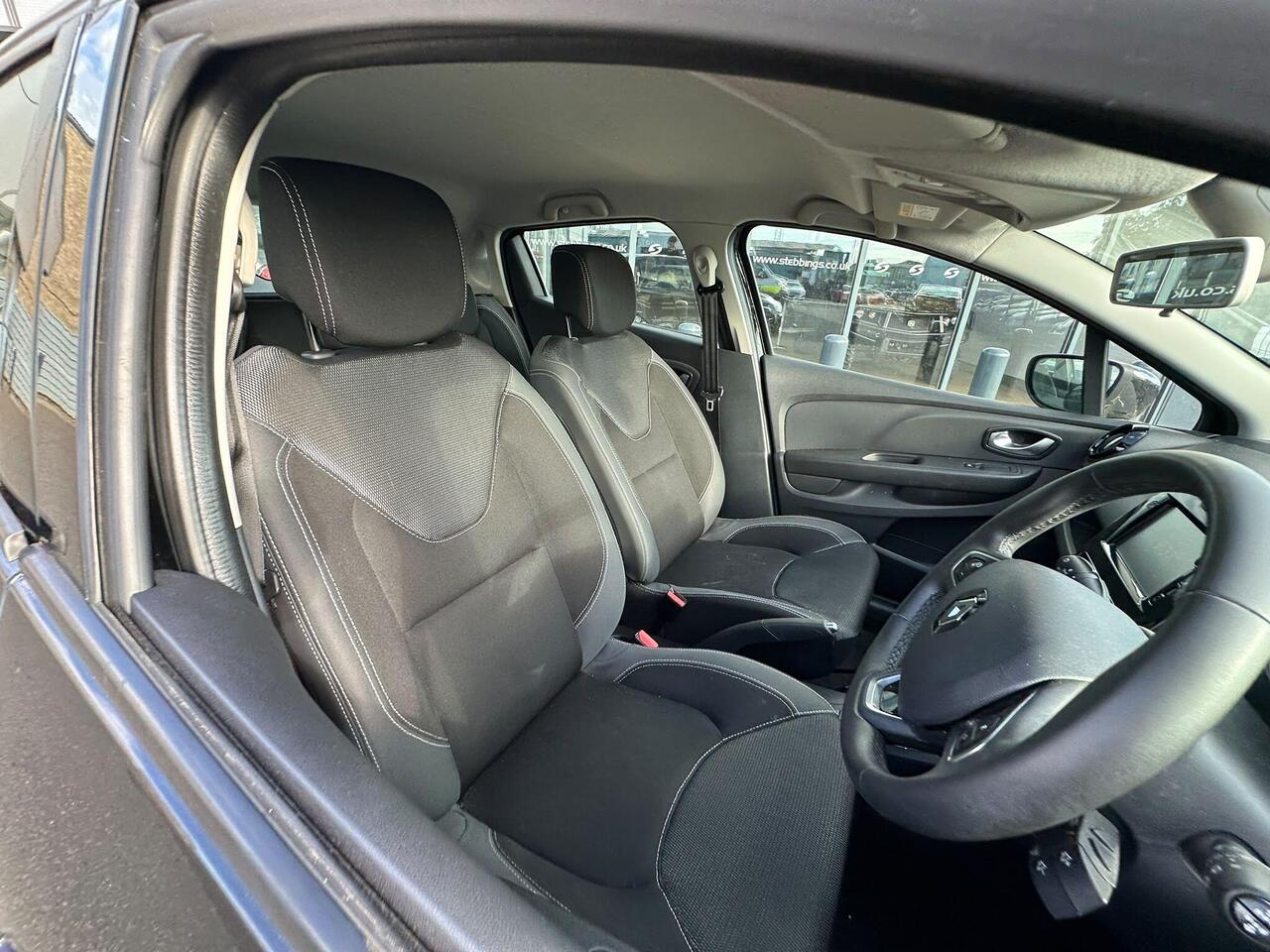 Renault Clio SK18LDF