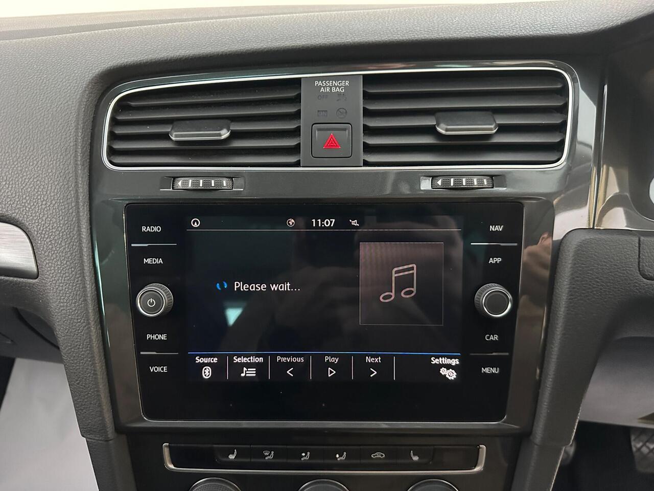 Volkswagen Golf AU20UTR