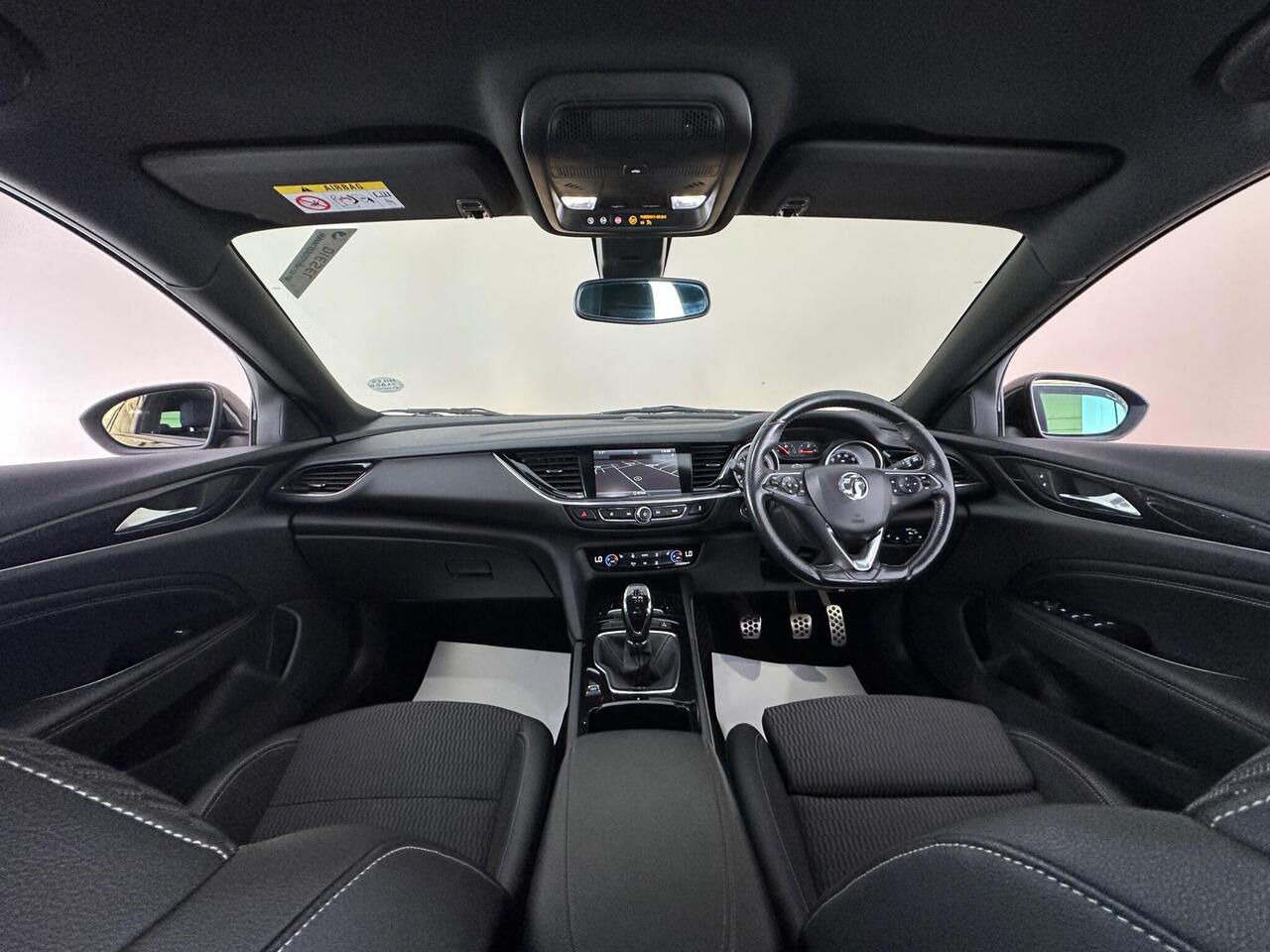 Vauxhall Insignia DY67VWC