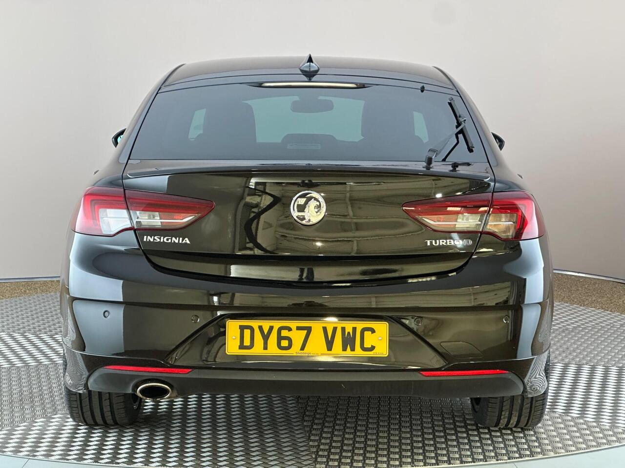 Vauxhall Insignia DY67VWC