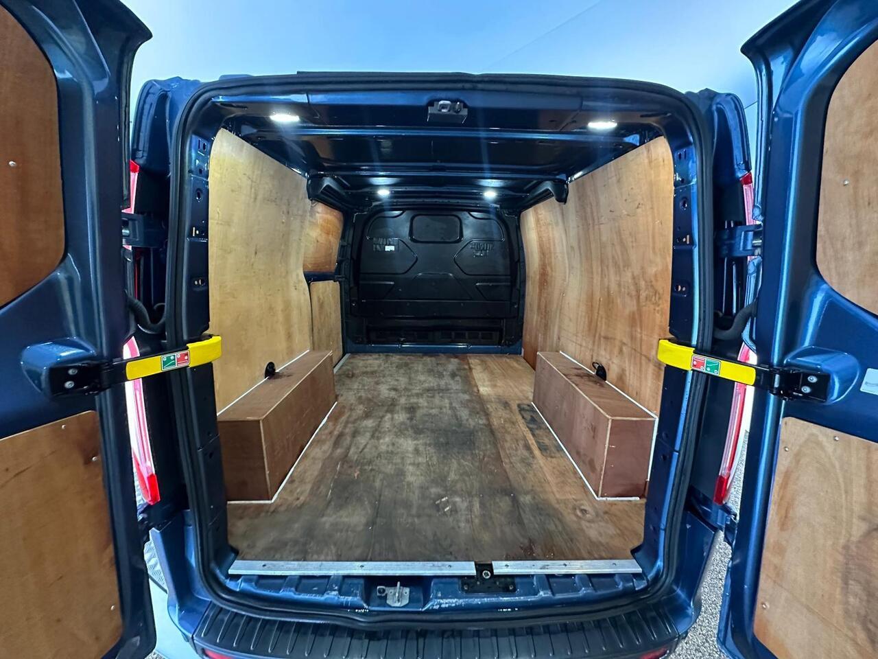 Ford Transit Custom OV69LGC