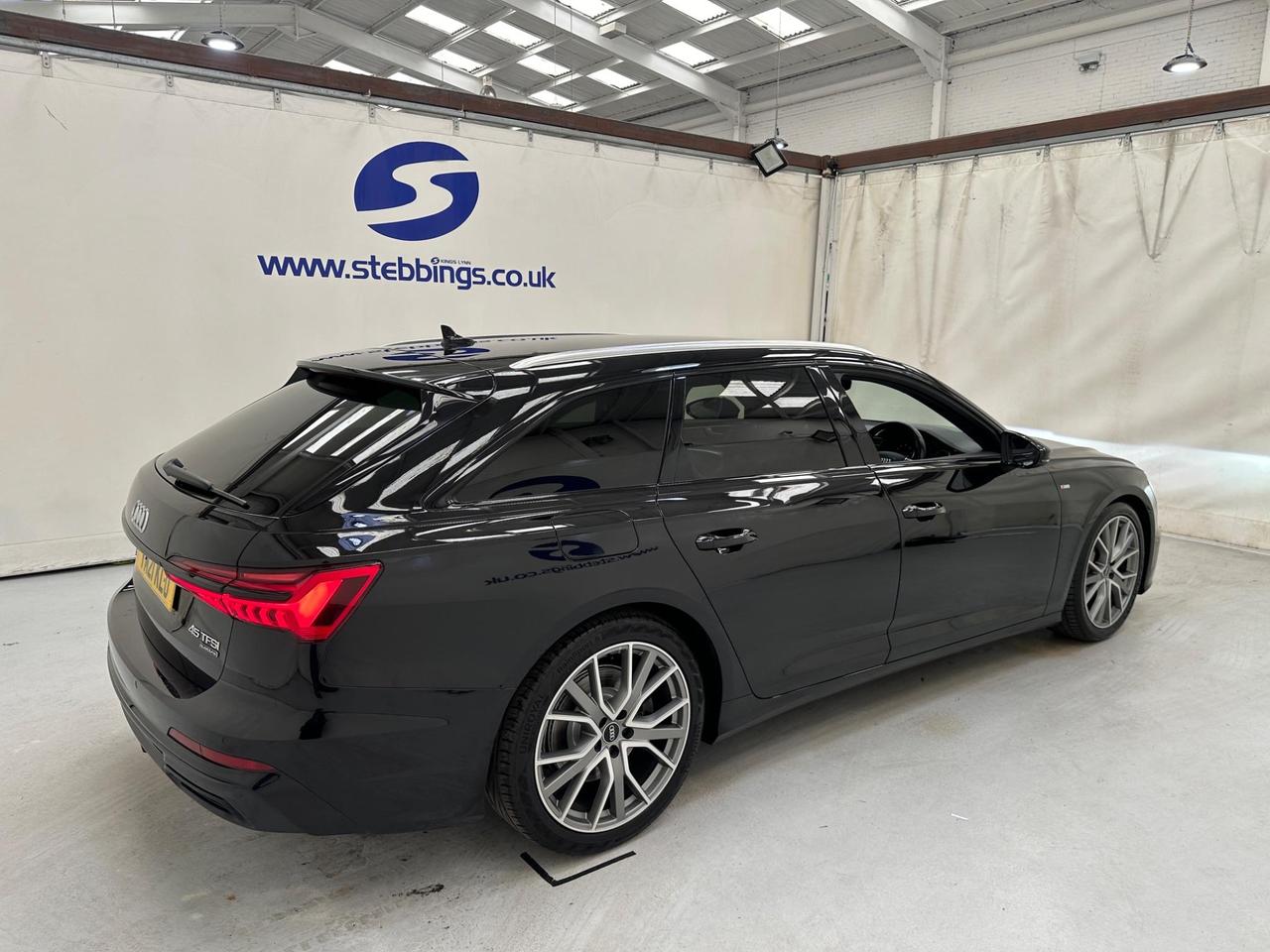 Audi A6 Avant YM21KLO