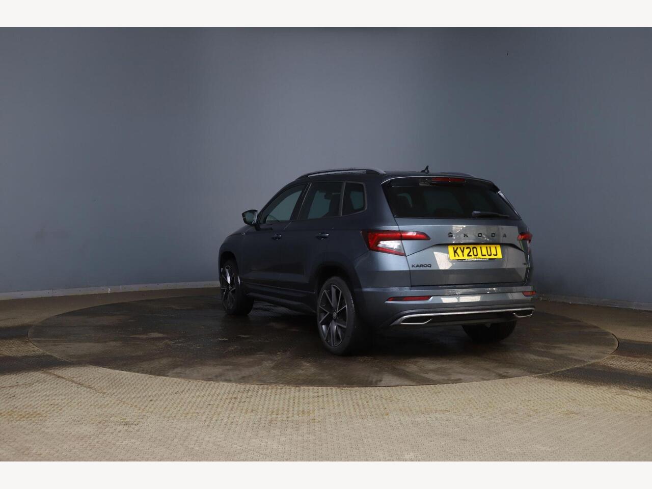 Skoda Karoq KY20LUJ
