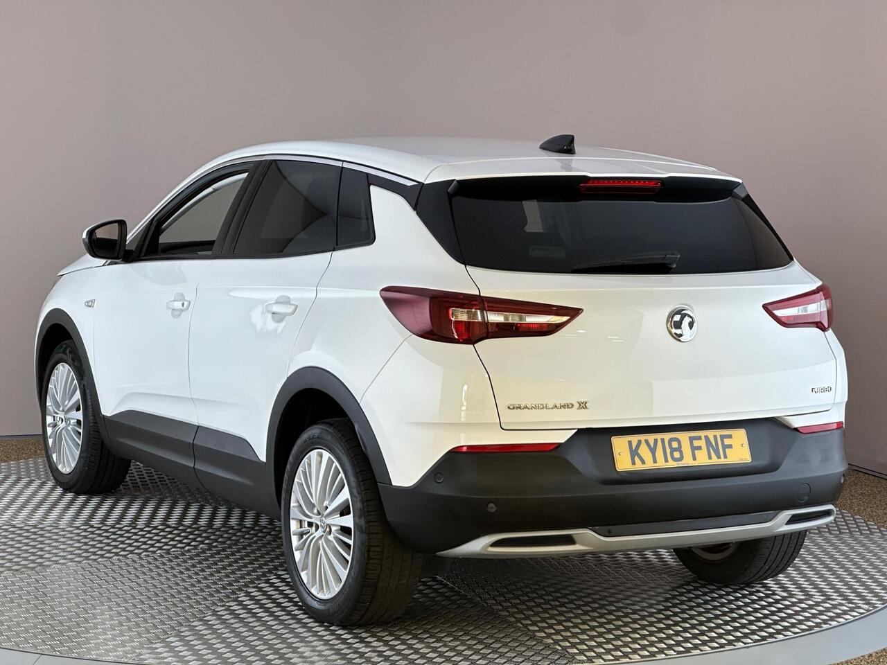Vauxhall Grandland X KY18FNF