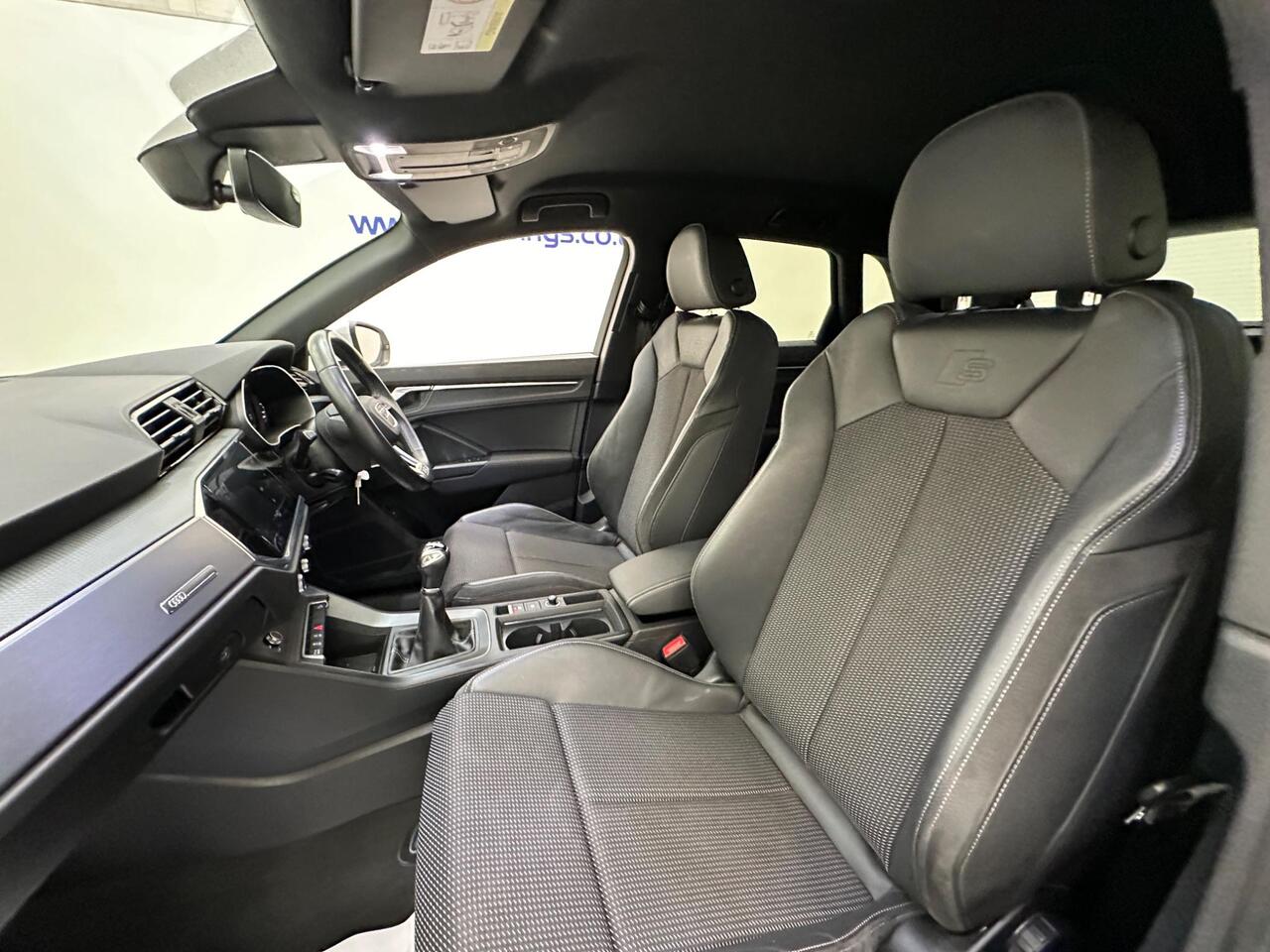 Audi Q3 ST21LJF