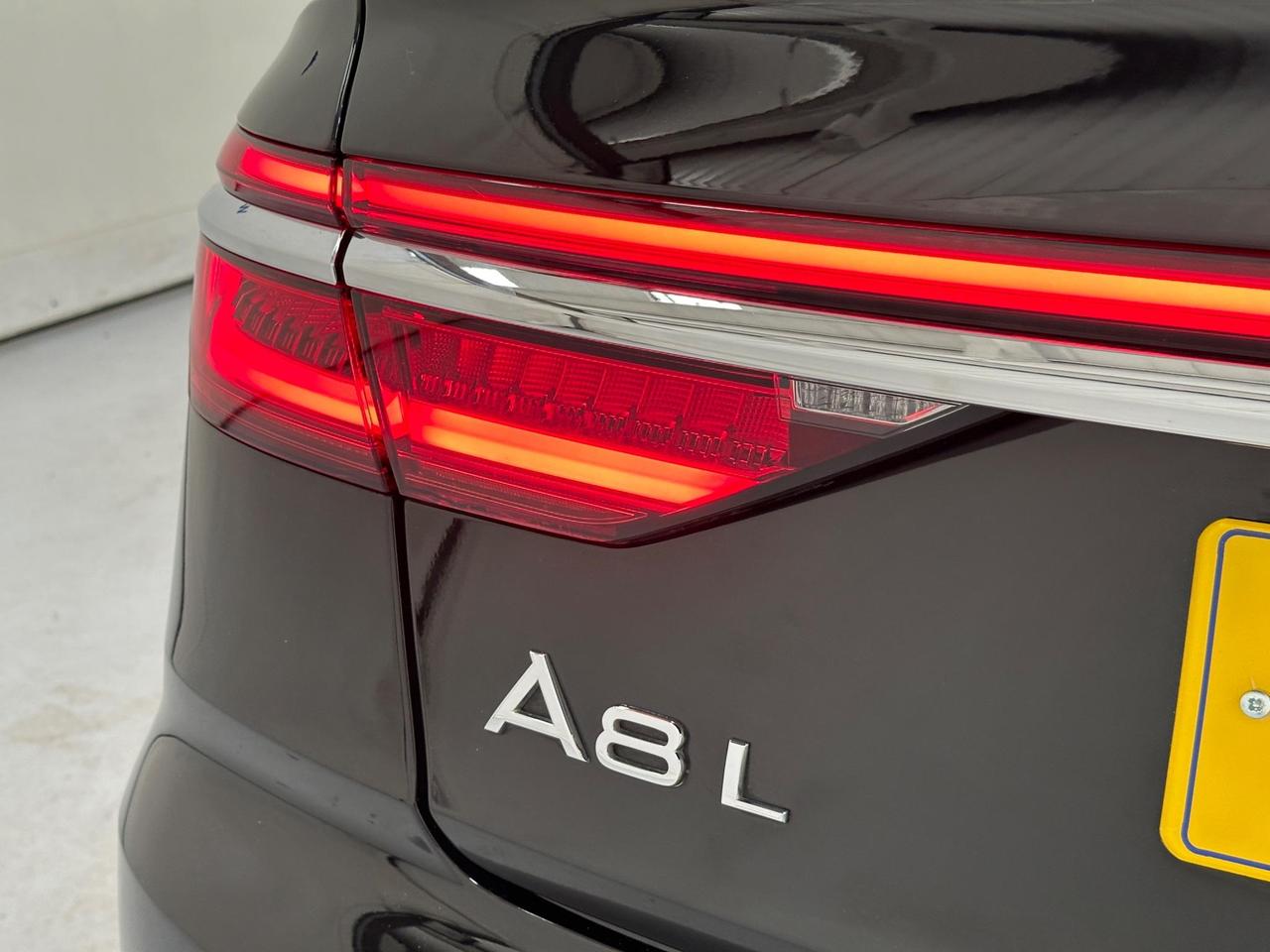Audi A8 RK21OMC