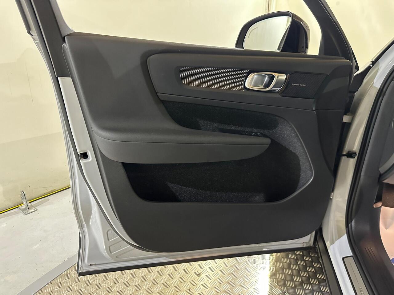Volvo XC40 KX21LPU