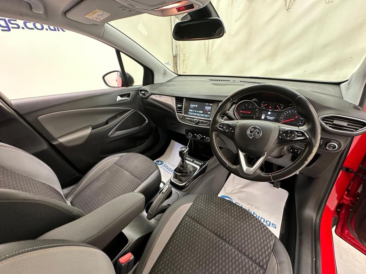 Vauxhall Crossland X AU69DFD