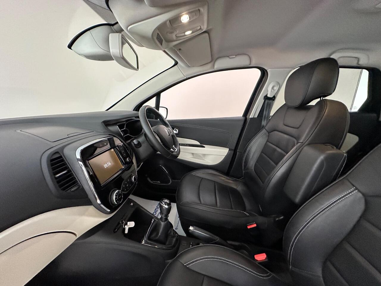 Renault Captur AK18BUJ