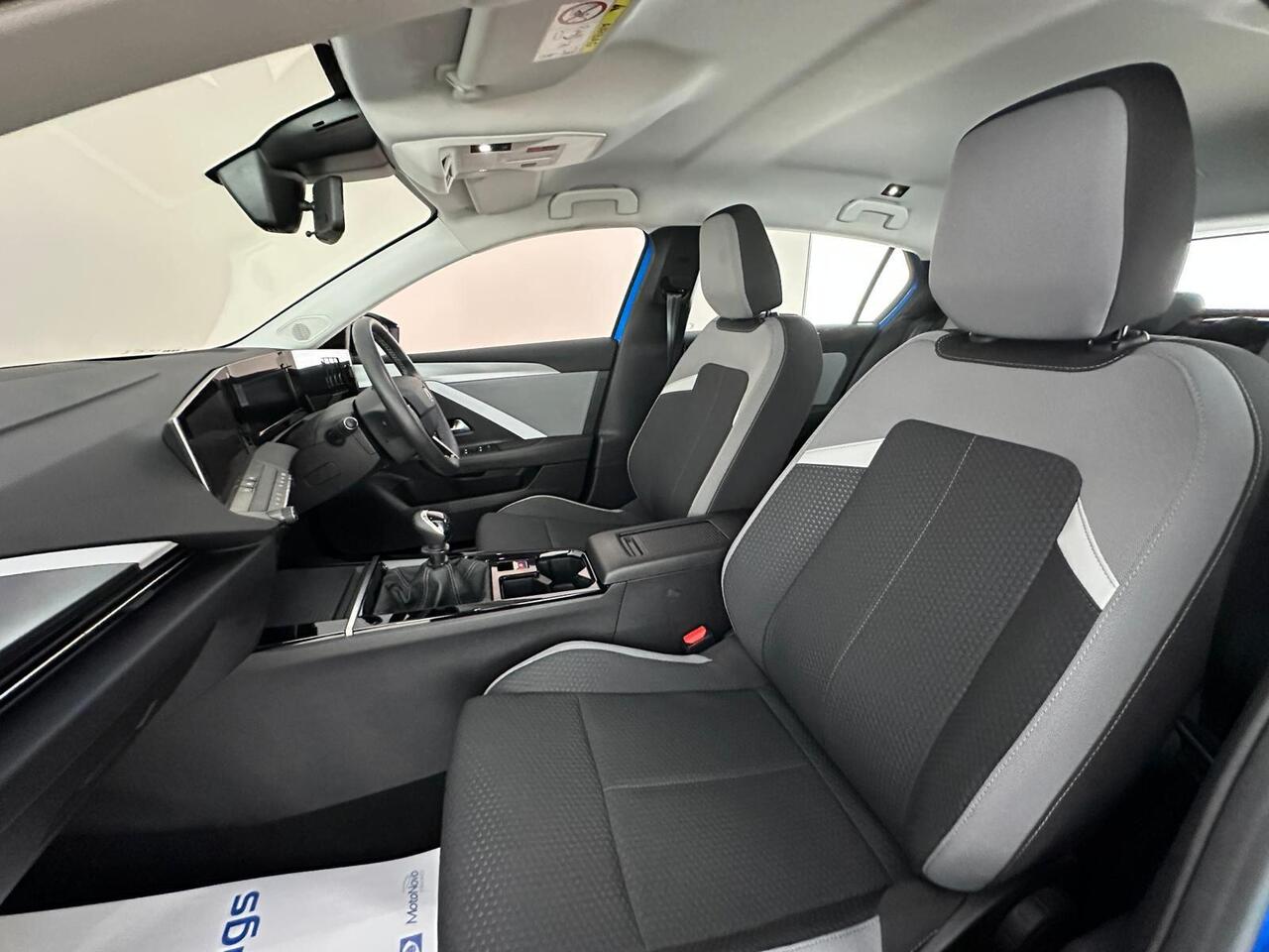 Vauxhall Astra DL22XJH