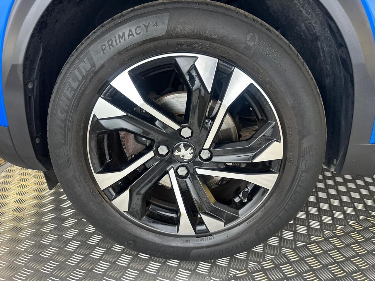 Peugeot 2008 GD71XSR