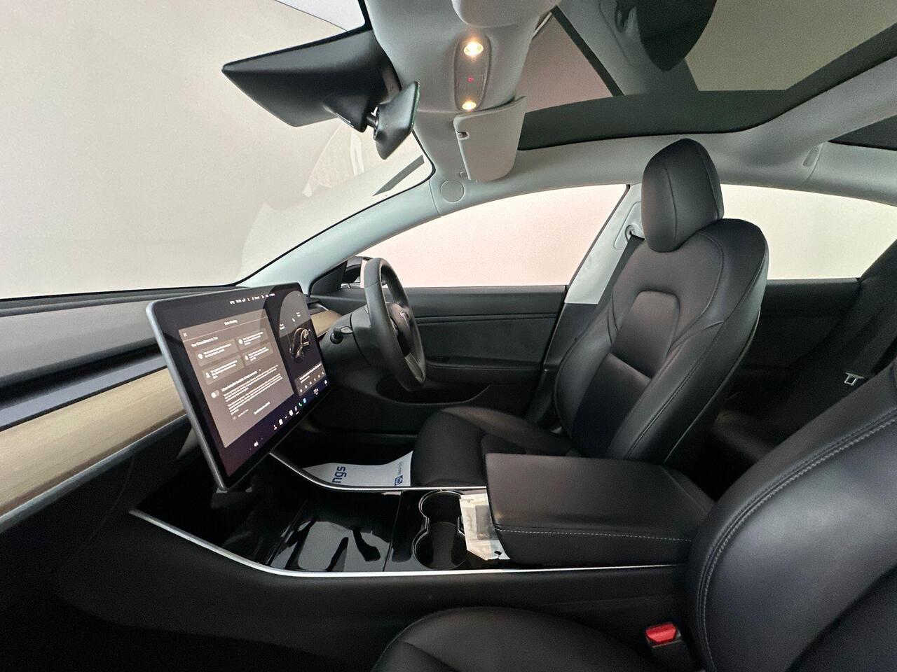 Tesla Model 3 BN20DXH