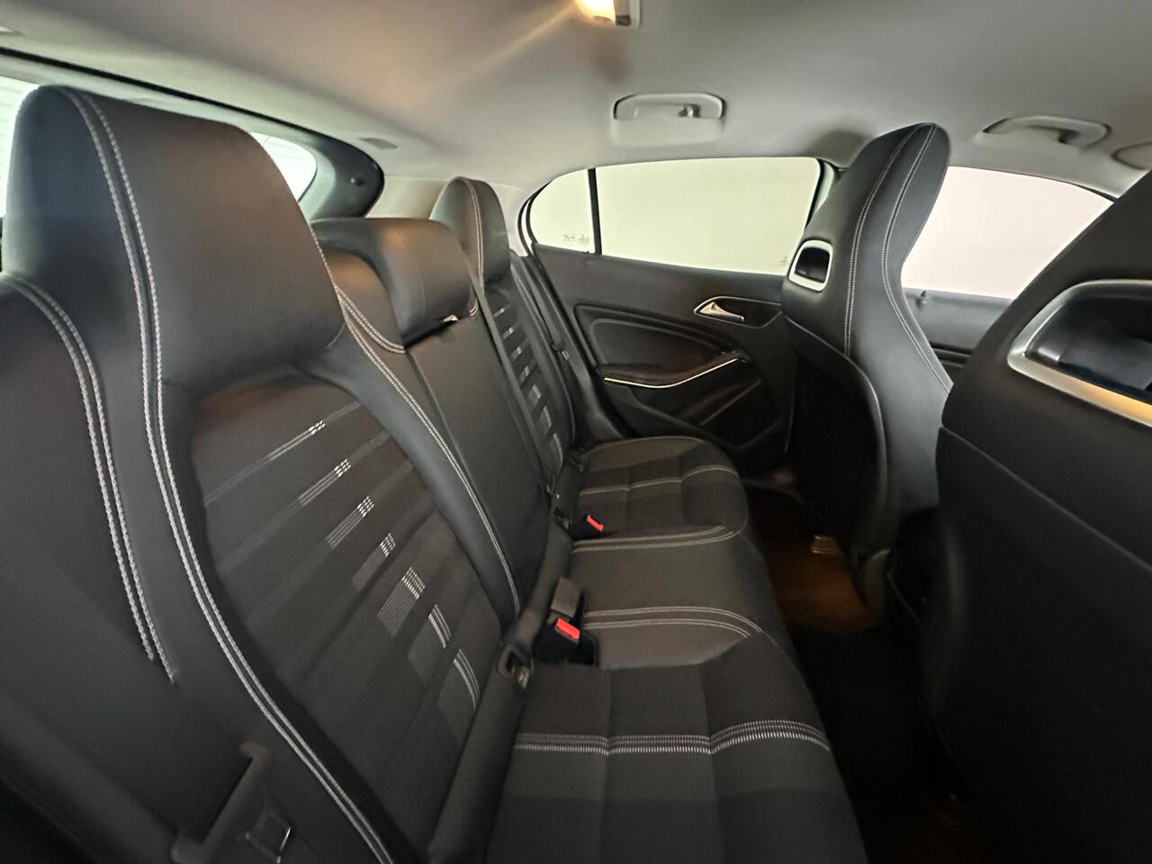 Mercedes-Benz GLA SD69MDE