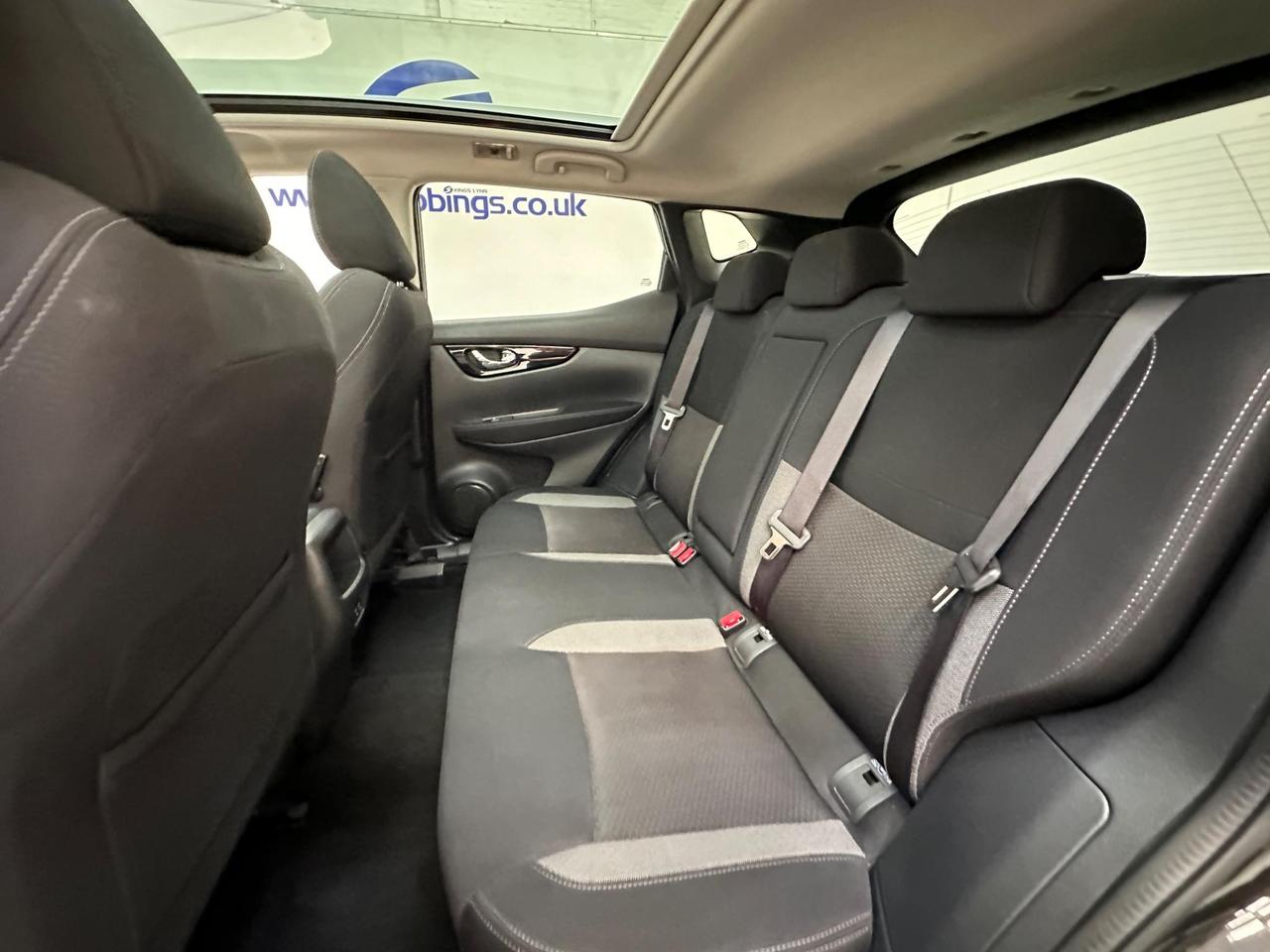 Nissan Qashqai YB21ZHJ