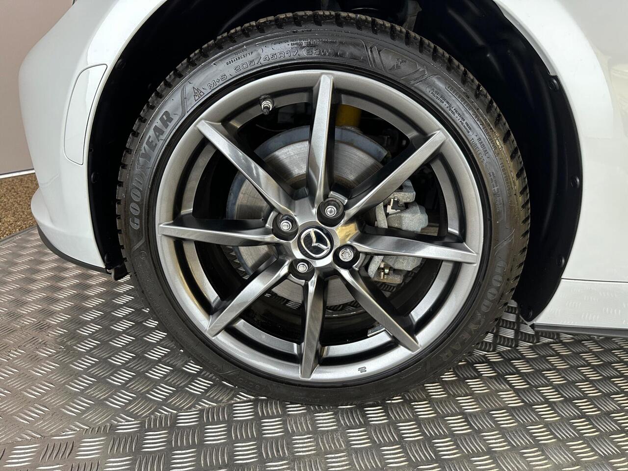 Mazda MX-5 VU19VML