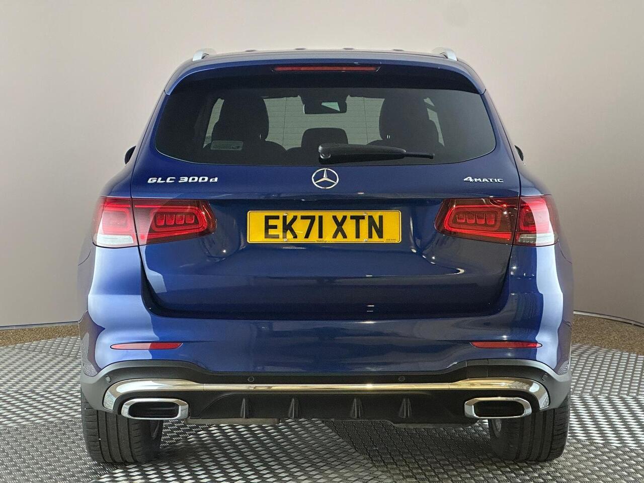 Mercedes-Benz GLC EK71XTN