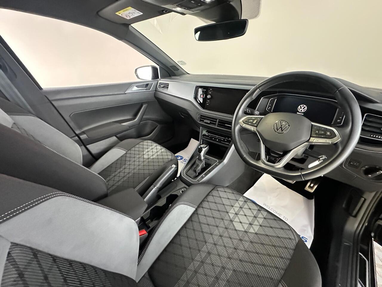 Volkswagen Polo DA73VJX