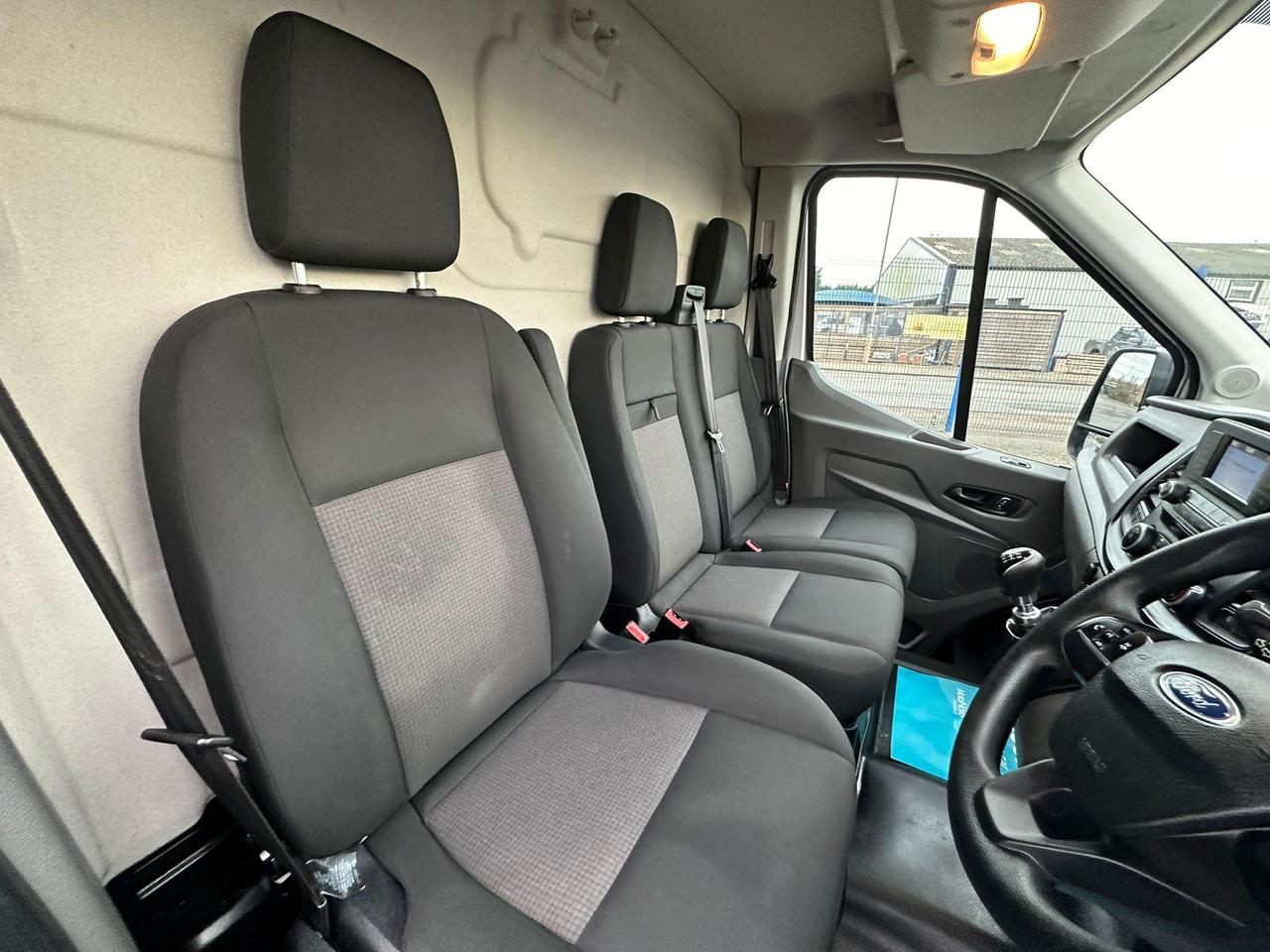 Ford Transit HV22UJX