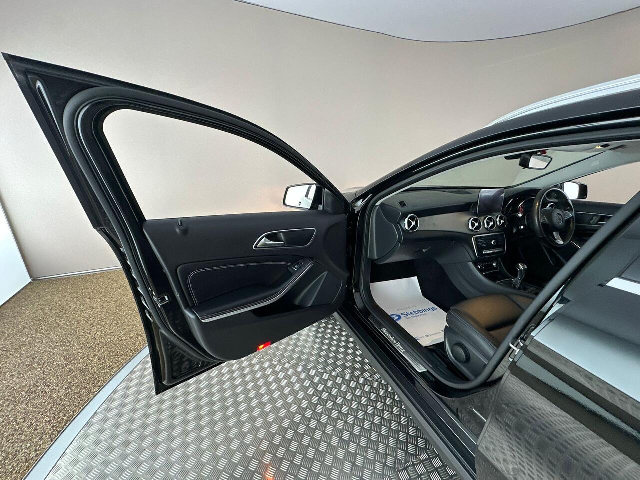 Mercedes-Benz GLA CP18TUA