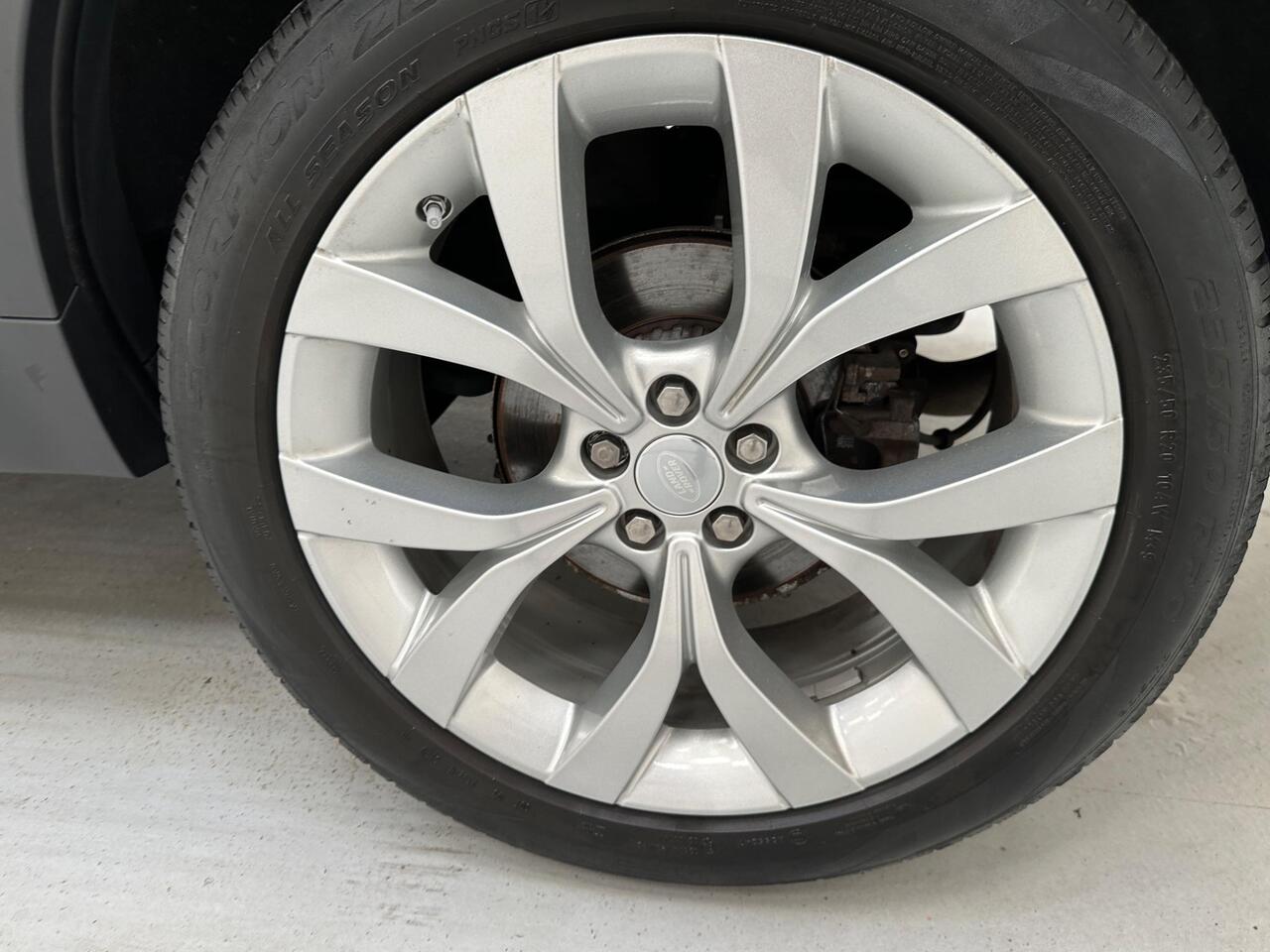 Land Rover Discovery Sport LG21WFW