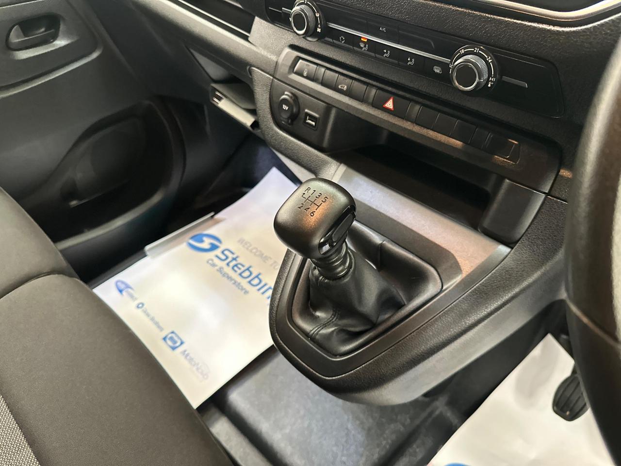 Vauxhall Vivaro KS23DHY