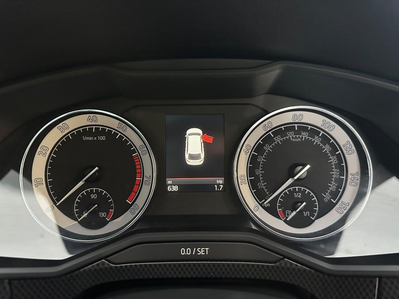 Skoda Superb OE67FTU