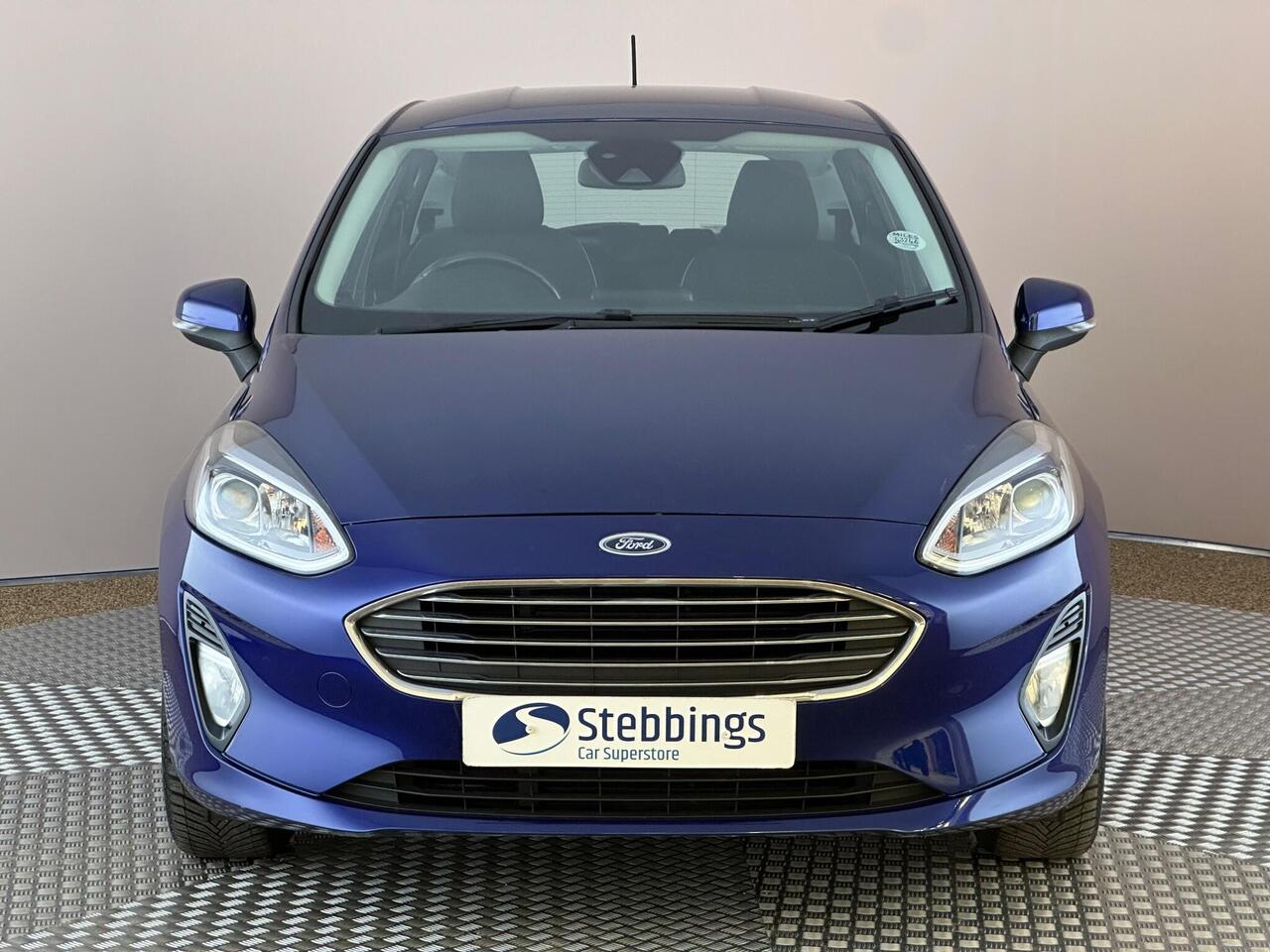 Ford Fiesta YD18PZH