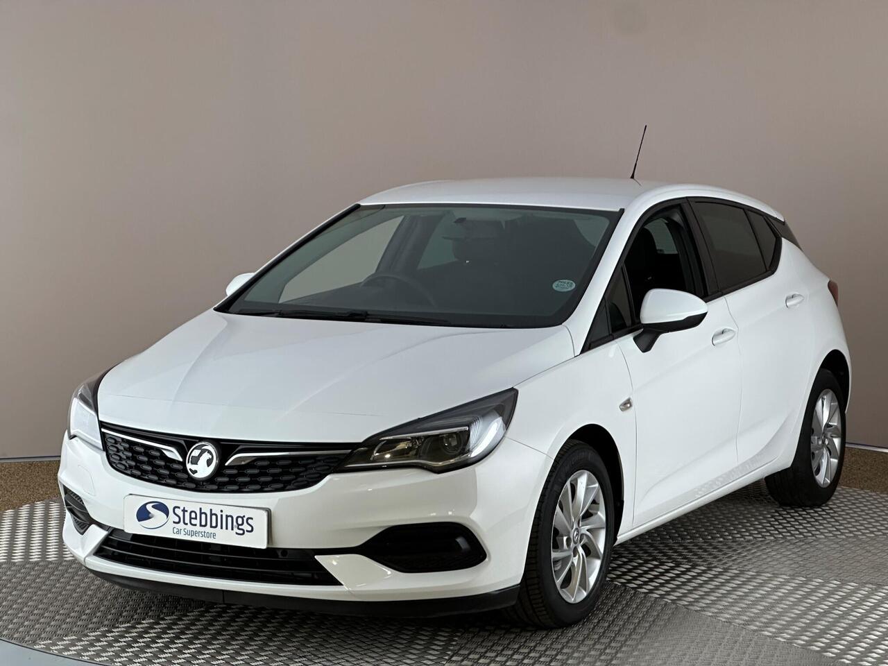 Vauxhall Astra DU70YZC