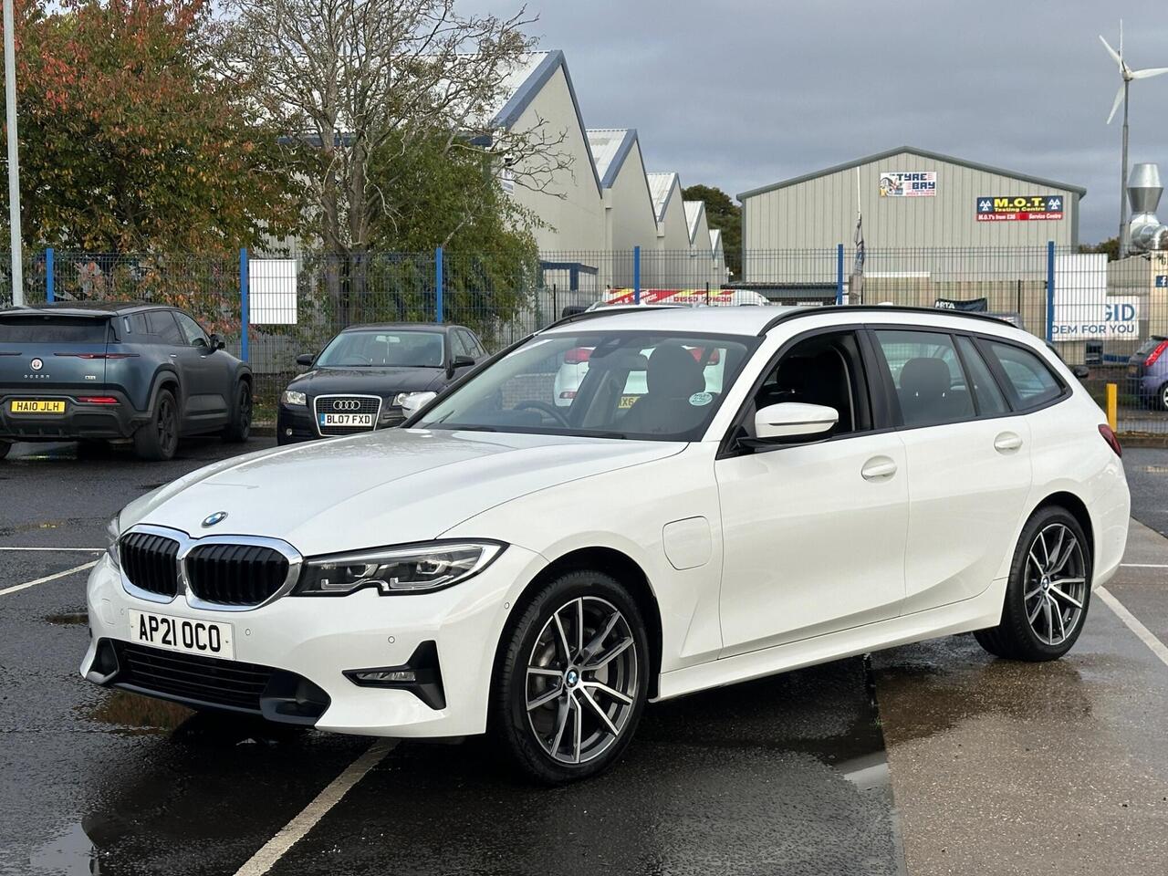 BMW 3 Series AP21OCO