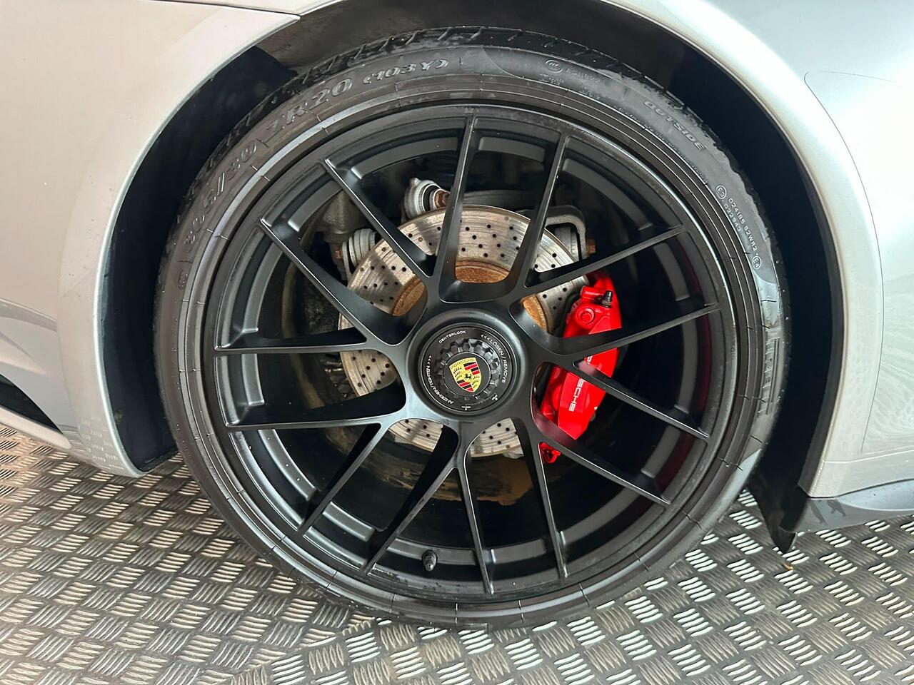 Porsche 911 KE67FNL