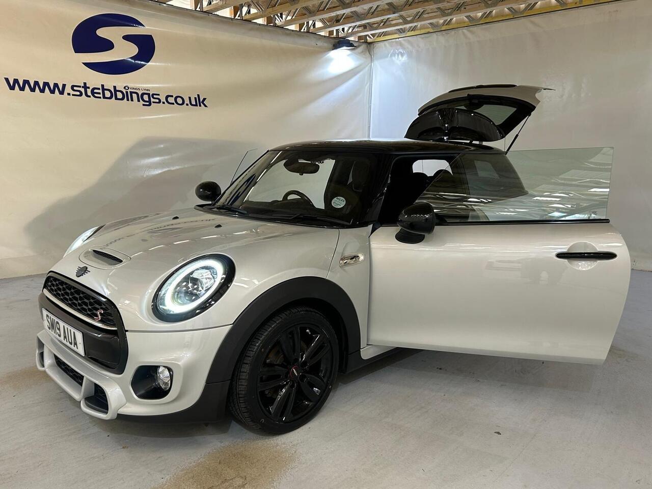 MINI Hatch SM19AUA