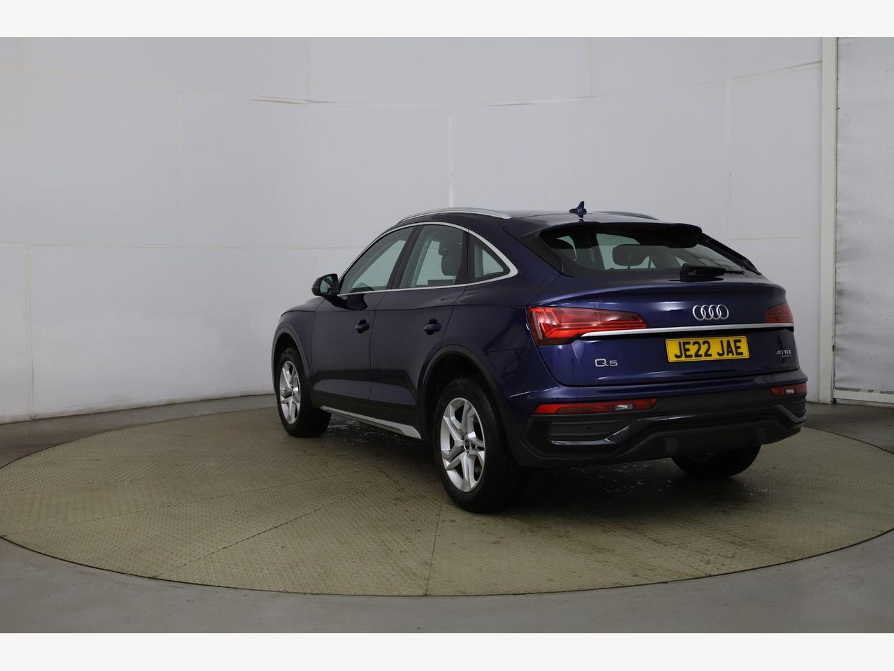 Audi Q5 JE22JAE