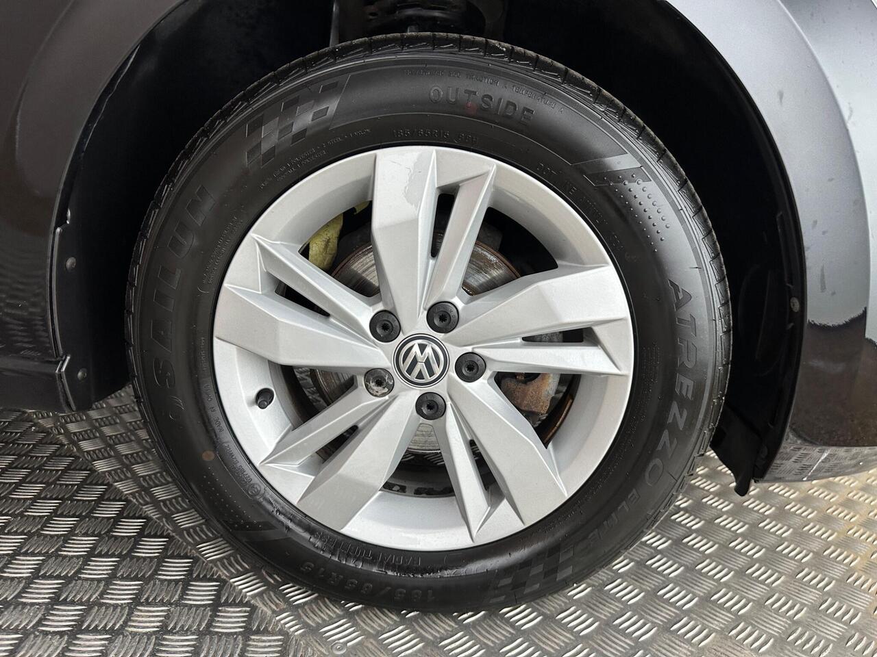 Volkswagen Polo FP18XLA