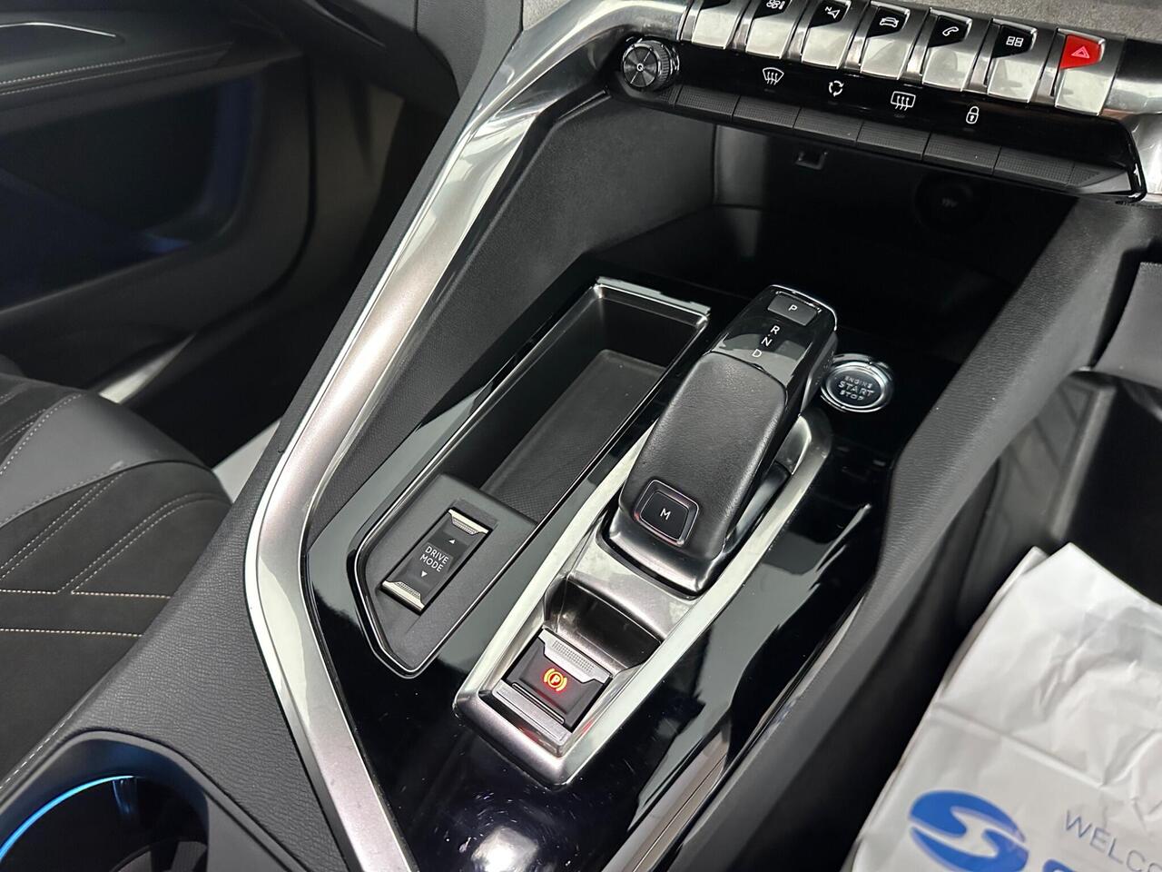 Peugeot 3008 BF71UZS