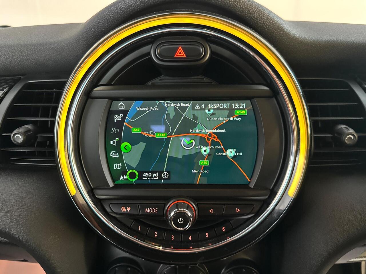 MINI Hatch FG70YLZ