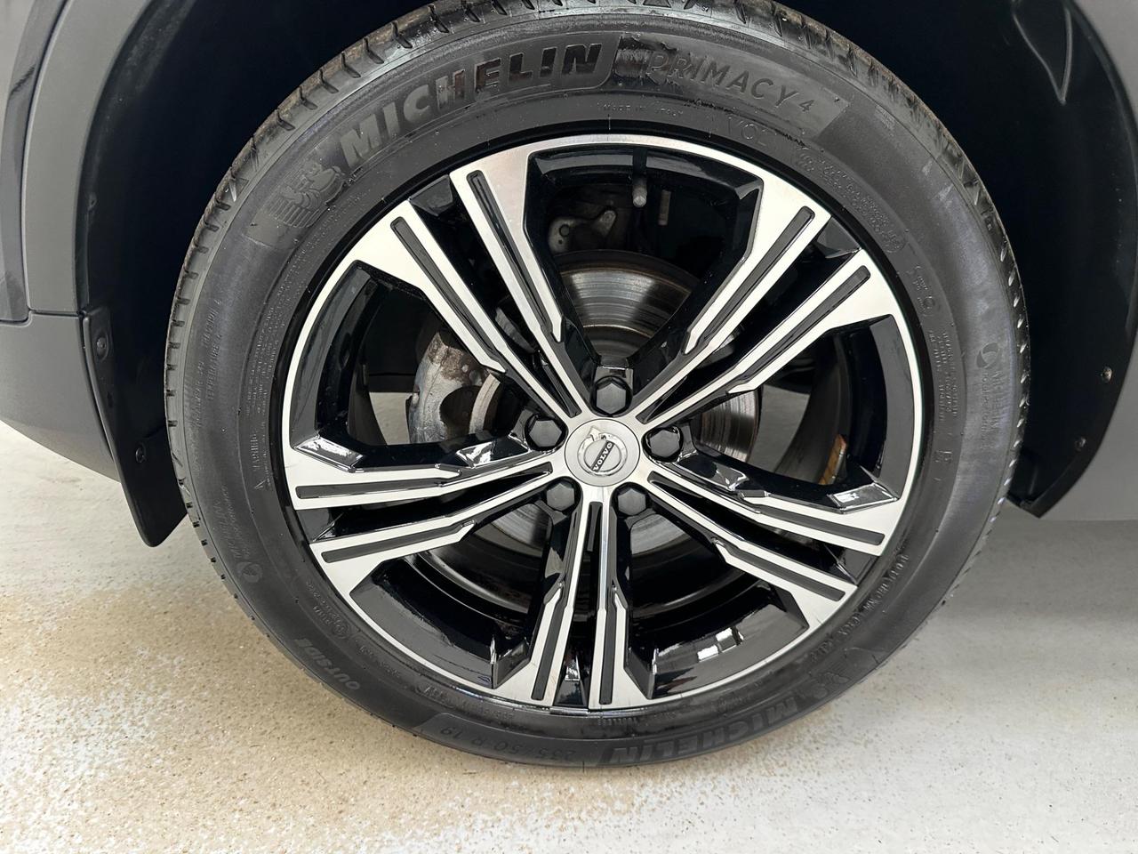Volvo XC40 LO69EFW
