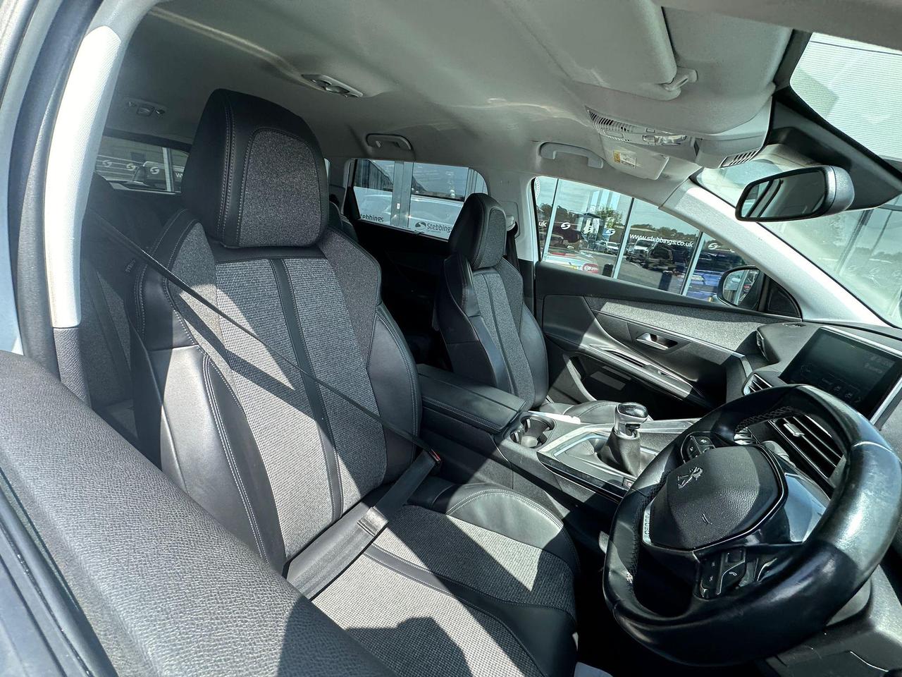 Peugeot 5008 FN18BTZ