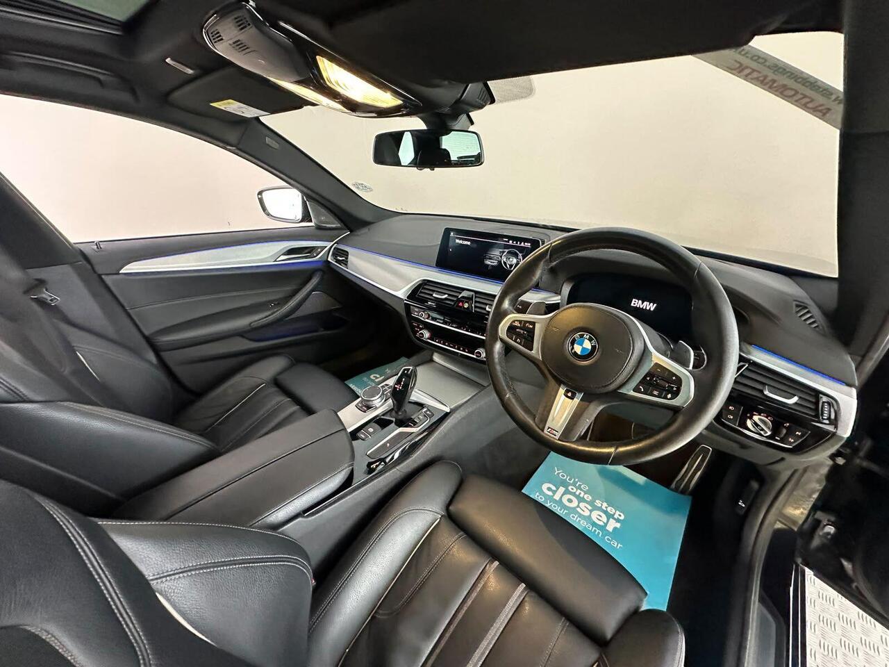 BMW 5 Series YB69BXN