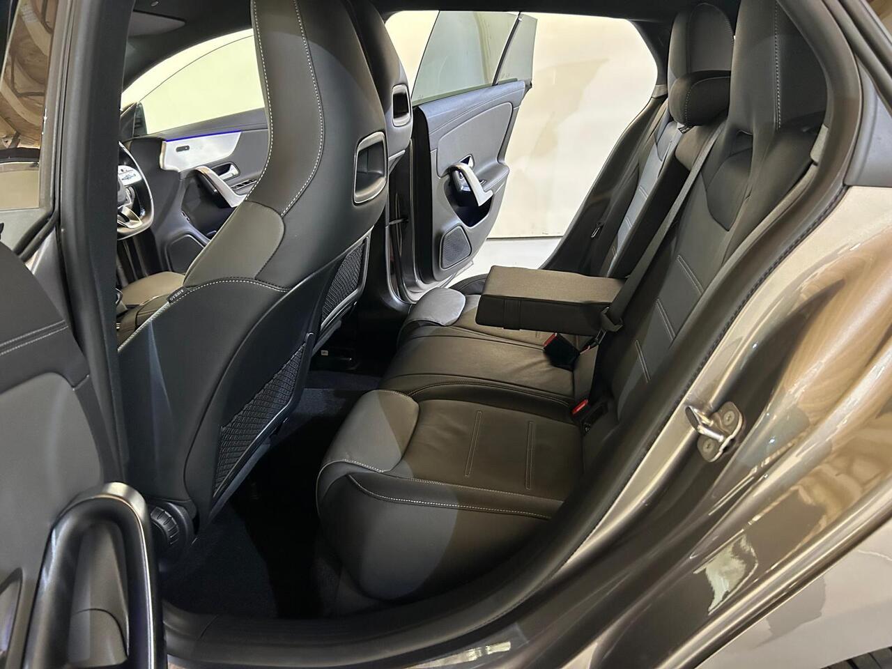 Mercedes-Benz CLA OV72KXF