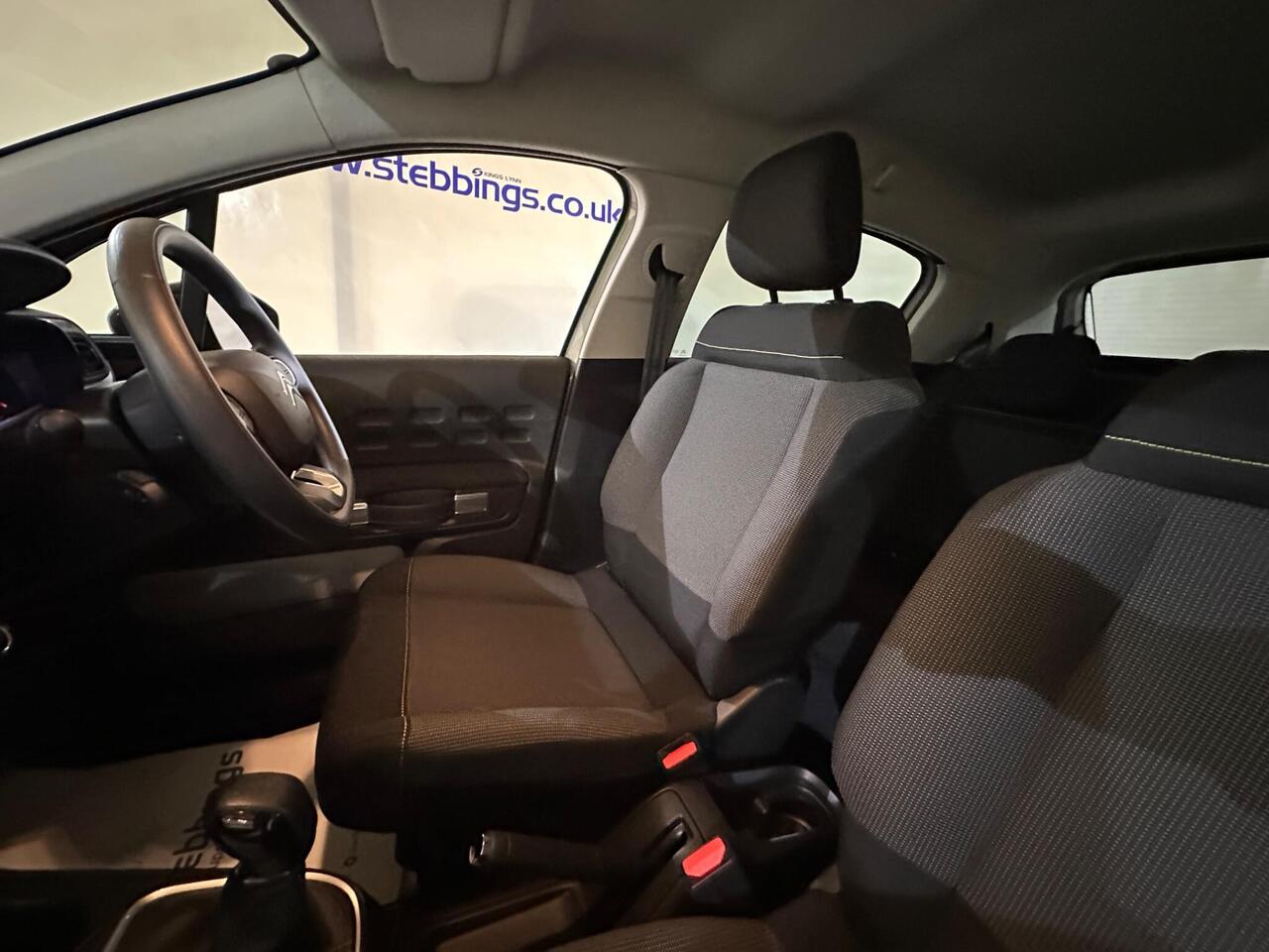 Citroen C3 YR74XHL