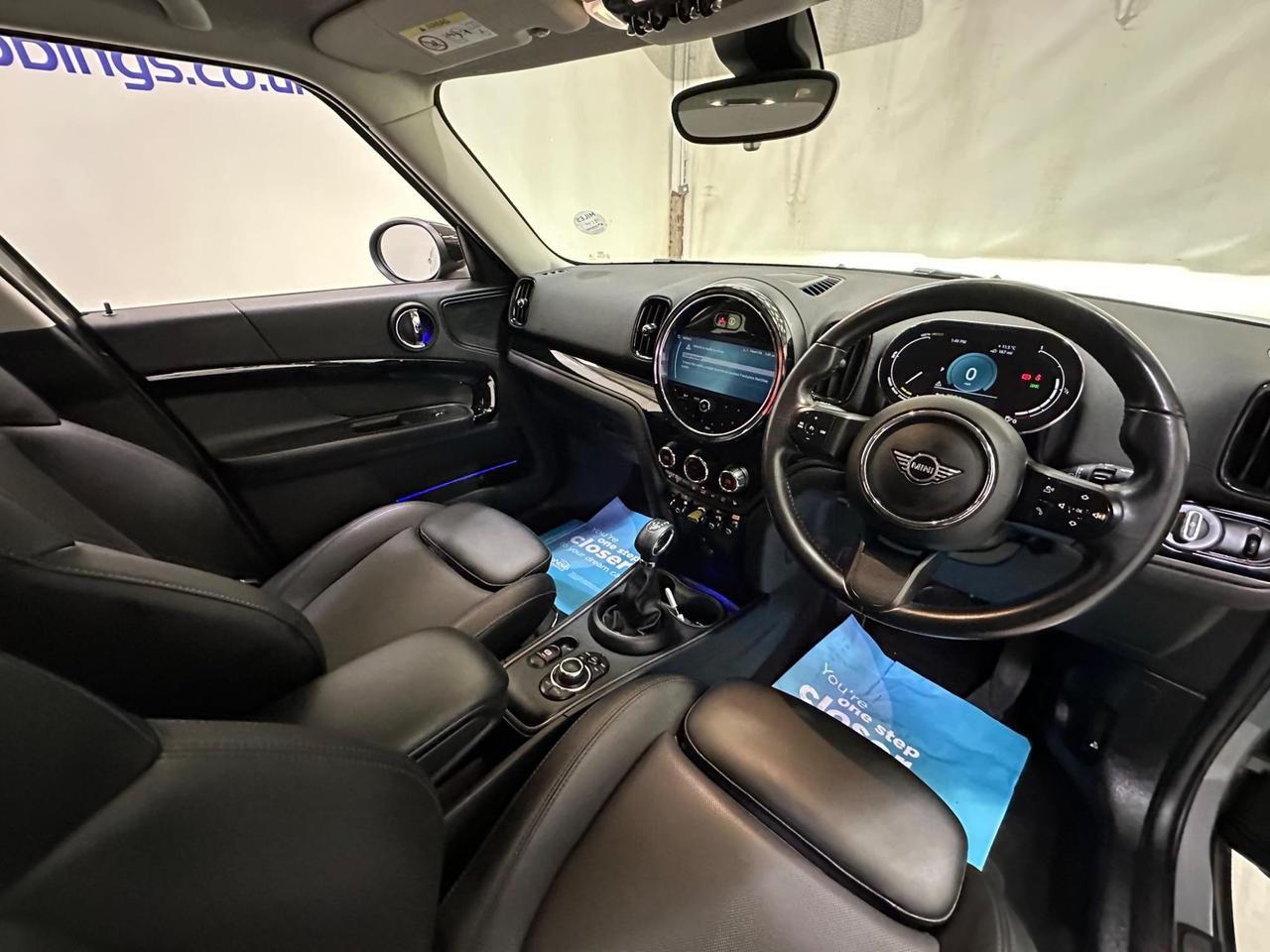 MINI Countryman KP71YZW