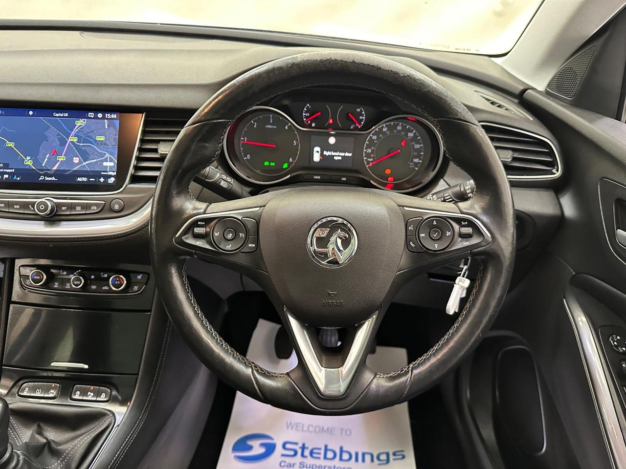 Vauxhall Grandland X FE19SZZ